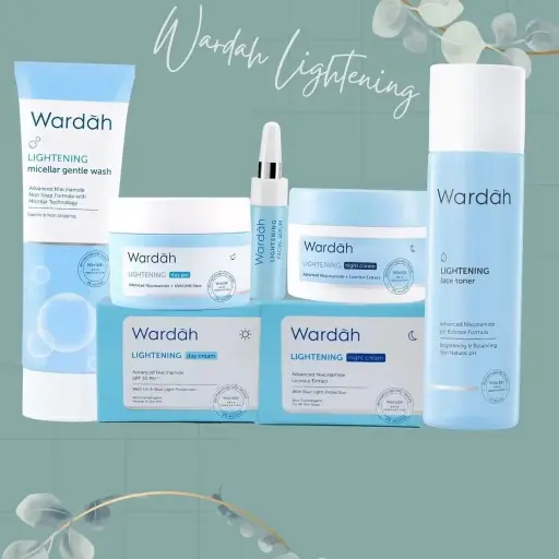 Wardah Paket Lightening Series 4 in 1 . Paket Hemat Lightening Series